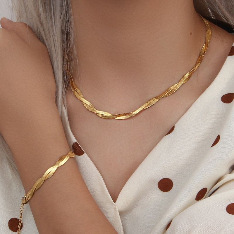 Conjunto Feminino Colar e Pulseira Torcido