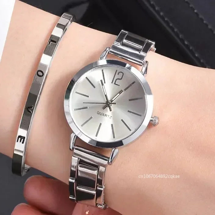 Digital Alloy Quartz Watch e Bracelet Set para mulheres, mostrador simples, senhoras relógios, moda de luxo, 2pcs